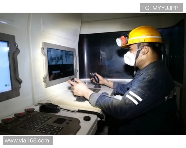 现代城市交通设施发展与智能化升级路径探讨 现代城市交通设施发展与智能化升级路径探讨